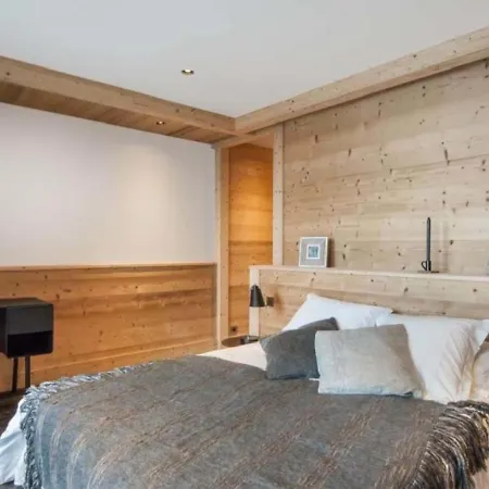 Duplex Au Dernier Etage - Wifi Apartment *