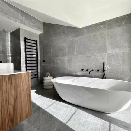 Duplex Au Dernier Etage - Wifi Courchevel